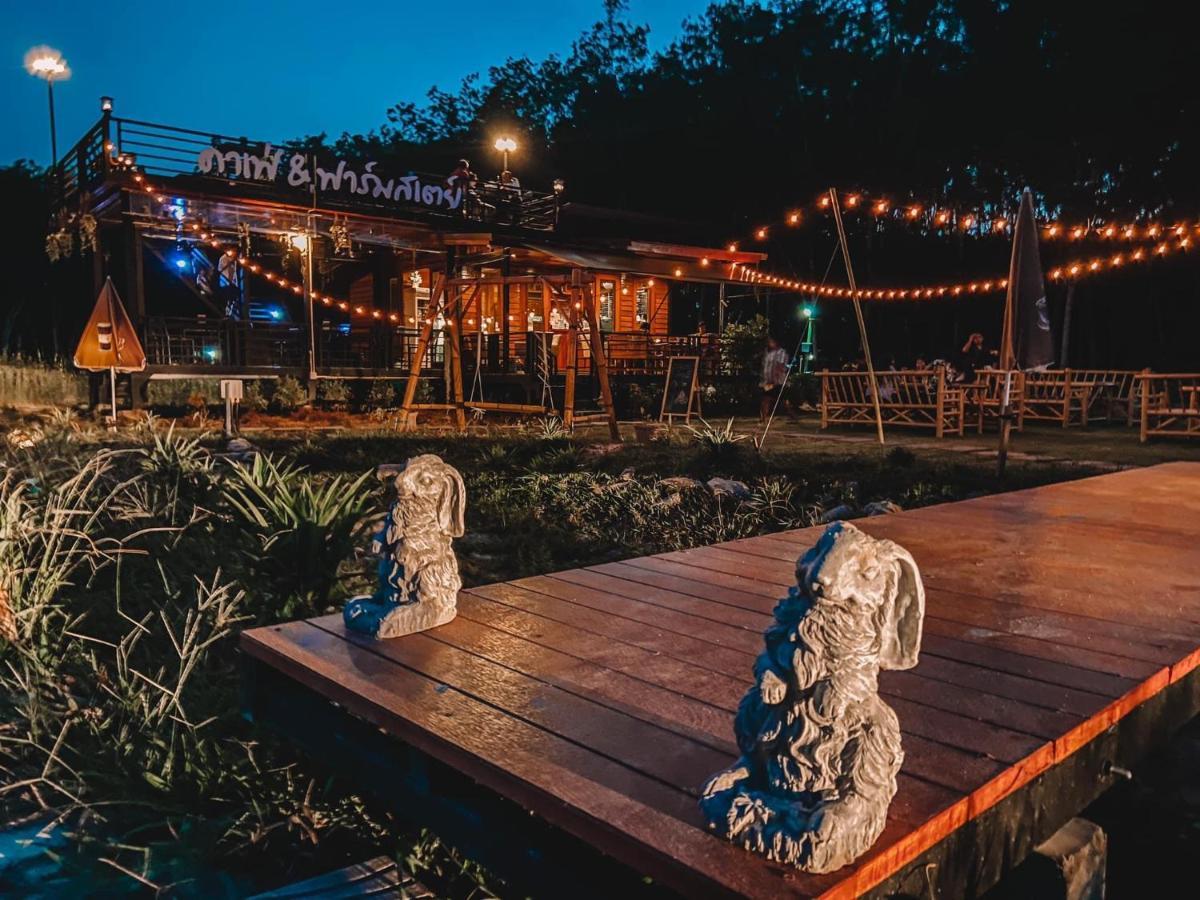 Raina Bualuang Cafe & Farm Stay Ban Na No Exterior photo