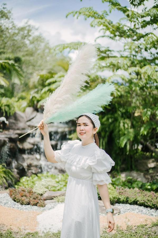 Raina Bualuang Cafe & Farm Stay Ban Na No Exterior photo